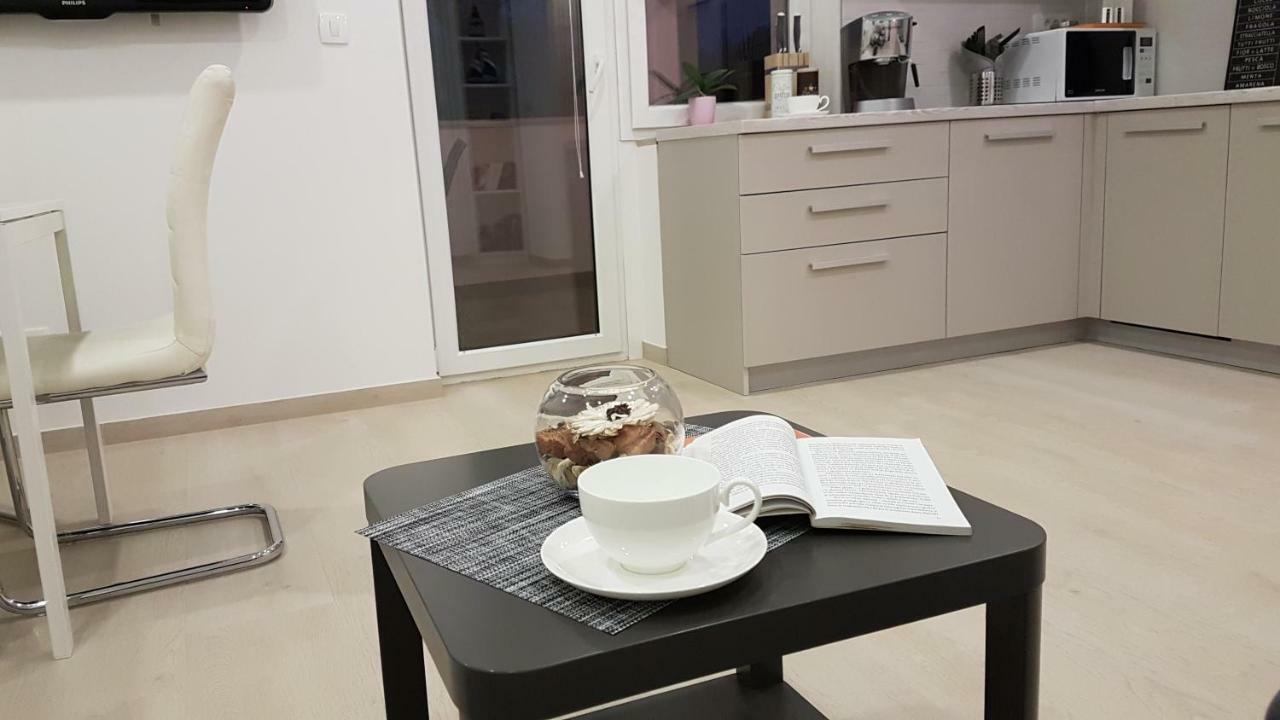 Apartmani Melanie Poreč Exterior foto